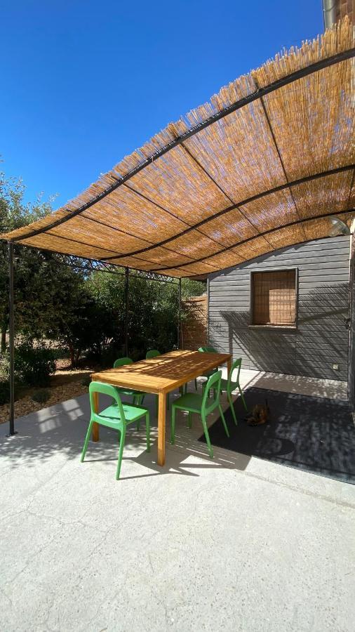 Villa Spacieuse Avec Terrasse Et Vue Mont Ventoux Entrechaux ภายนอก รูปภาพ