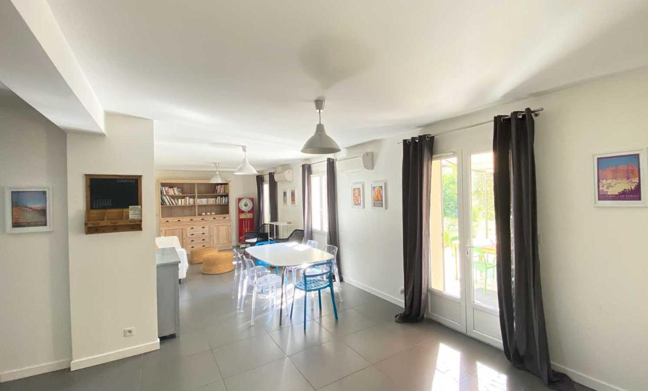 Villa Spacieuse Avec Terrasse Et Vue Mont Ventoux Entrechaux ภายนอก รูปภาพ